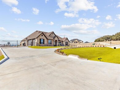 712 Coastal Meadows Ct, Granbury, TX 76049 - photo 6