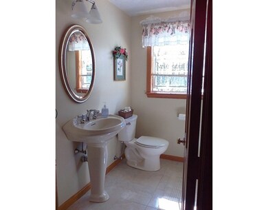 24 Turner Rd, North Billerica, MA 01862 - photo 7