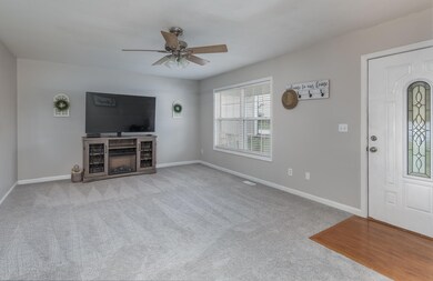 445 Village Dr, Frankfort, KY 40601 - photo 4