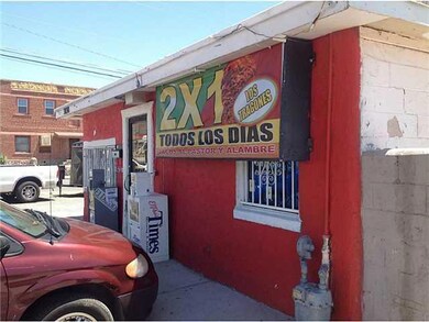 3828 N Piedras St, El Paso, TX 79930 - photo 4