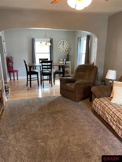 606 N Franklin St, New Ulm, MN 56073 - photo 2