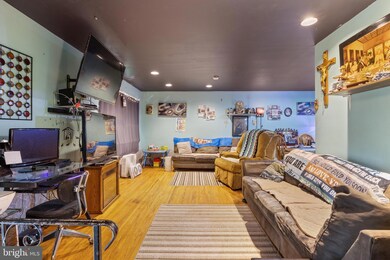 9740 Cowden St, Philadelphia, PA 19115 - photo 5