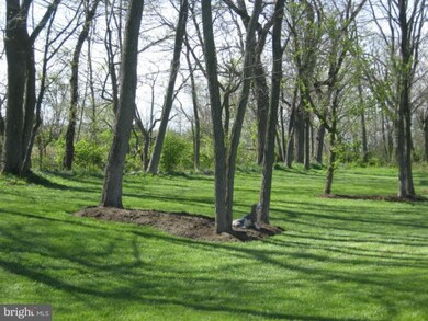 15500 Wedgewood Dr, Greencastle, PA 17225 - photo 2