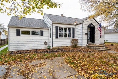 220 Maple St, Woodville, OH 43469 - photo 3