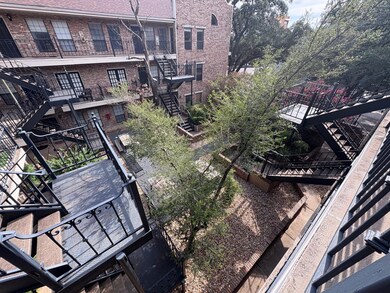 2801 Rio Grande St unit 303, Austin, TX 78705 - photo 3