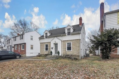 4-web-or-mls-1918-denbridge-way