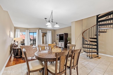 13 Harbourside 7170-6