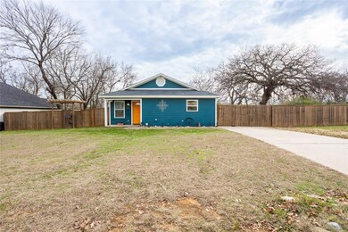 430 W Johnson St, Denison, TX 75020 - photo 3