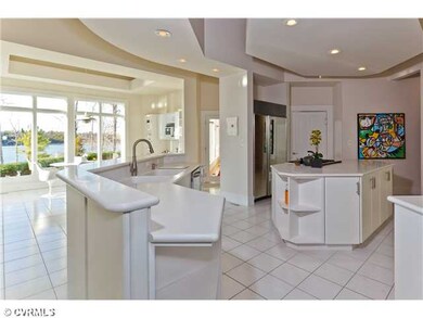 Kitchen - Large, Bright, Sleek and Plenty of prep 