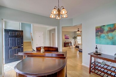 Dining room4
