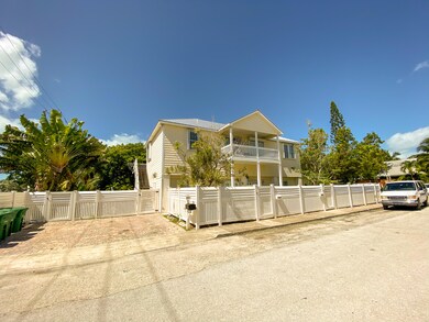 1216-1218-1220 2nd Ave  - 41