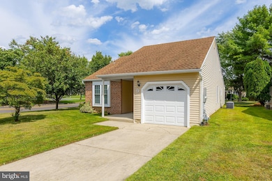 9 Avandale Ct, Mount Laurel, NJ 08054 - photo 4