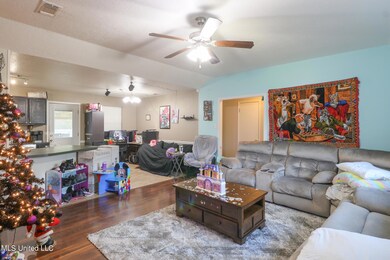 8020 Ridgewood-9010