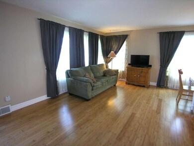 3413 Elwood Dr W, University Place, WA 98466 - photo 2