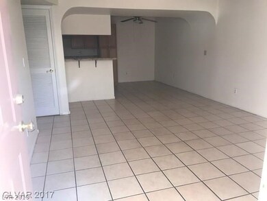 1632 N Torrey Pines Dr unit 102, Las Vegas, NV 89108 - photo 2