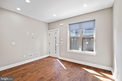 1711 W Seybert St, Philadelphia, PA 19121 - photo 4