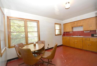 Kitchen full