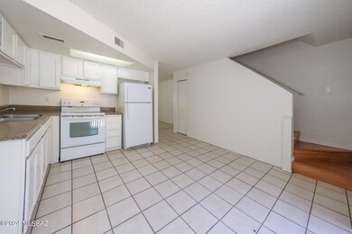 325 E Mohave Rd, Tucson, AZ 85705 - photo 7
