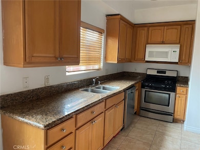 8425 Burnet Ave, North Hills, CA 91343 - photo 5