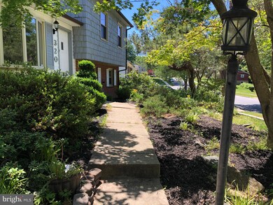 320 Quarry Ave, Capitol Heights, MD 20743 - photo 2