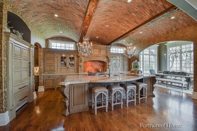 Kitchen w/distinctive BRICK BARREL ceiling.