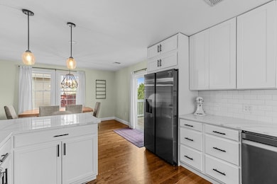 47 Oldfields Rd unit 2, Dorchester, MA 02121 - photo 7