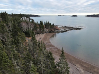 Association Common Beach