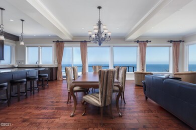 Beautiful continuoius Ocean views