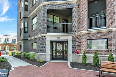 920 Veterans Way unit 204, Carmel, IN 46032 - photo 5