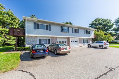 351 Chatham Cir, Warwick, RI 02886 - photo 4