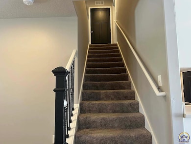 2902 N Kansas Ave, Topeka, KS 66617 - photo 6
