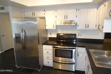 3702 E Bloomfield Rd, Phoenix, AZ 85032 - photo 4