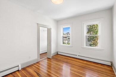 31 Hunting St unit 2, Cambridge, MA 02141 - photo 6