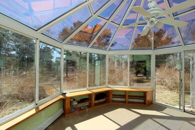Solarium to front yard