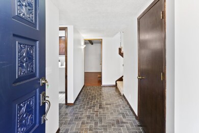 14729 Harvey Oaks 9