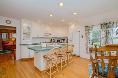 04_1781BelmarBlvd_5_Kitchen_HiRes