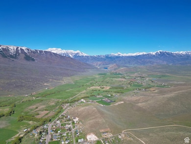 324 E 100 N unit 9, Wallsburg, UT 84082 - photo 3