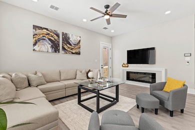 4150 Khawlah Nafal Ct, Irving, TX 75038 - photo 6