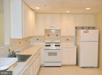 18 Arabian Ct, Randallstown, MD 21133 - photo 3