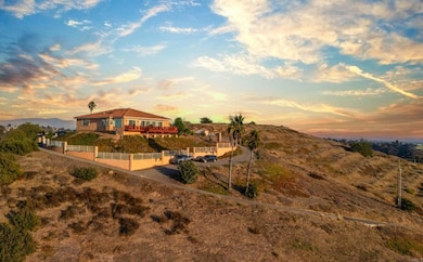 821 S 61st St, San Diego, CA 92114 - photo 6