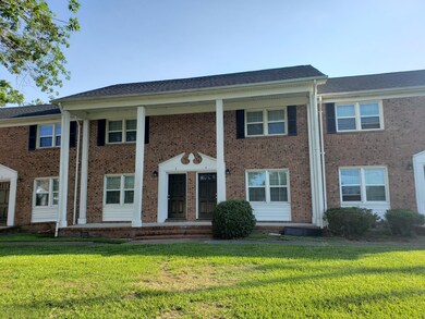 331 Richlands Ave unit 4, Jacksonville, NC 28540 - photo 5