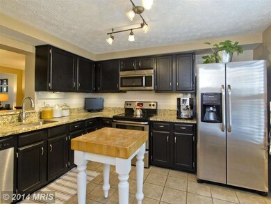 551 Bay Dale Ct, Arnold, MD 21012 - photo 2