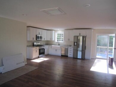 18 Carol Ct, Suncook, NH 03275 - photo 6