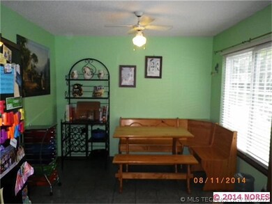 Breakfast Nook