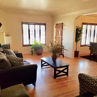 7537 N Loop Dr, El Paso, TX 79915 - photo 2