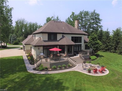 560 Club Dr, Aurora, OH 44202 - photo 2