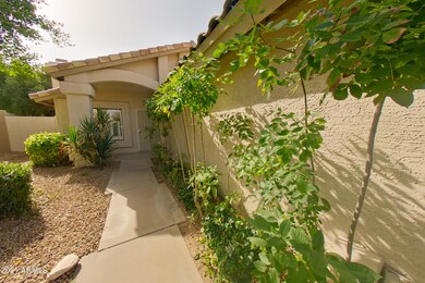 5717 W Buffalo Pl Chandler AZ-print-001-