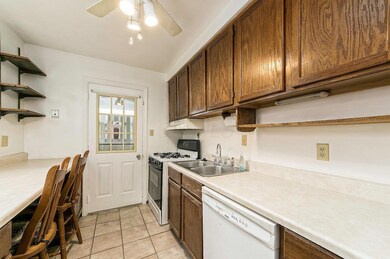 4414 Broadhurst Dr, Columbus, OH 43213 - photo 7