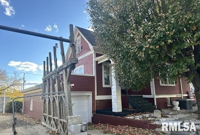 204 N Maple St, Christopher, IL 62822 - photo 6