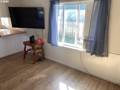 82891 Parker Ln, Dexter, OR 97431 - photo 3